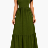 Vestido Minimalismo Chic com Toque Atemporal Olívia Verde