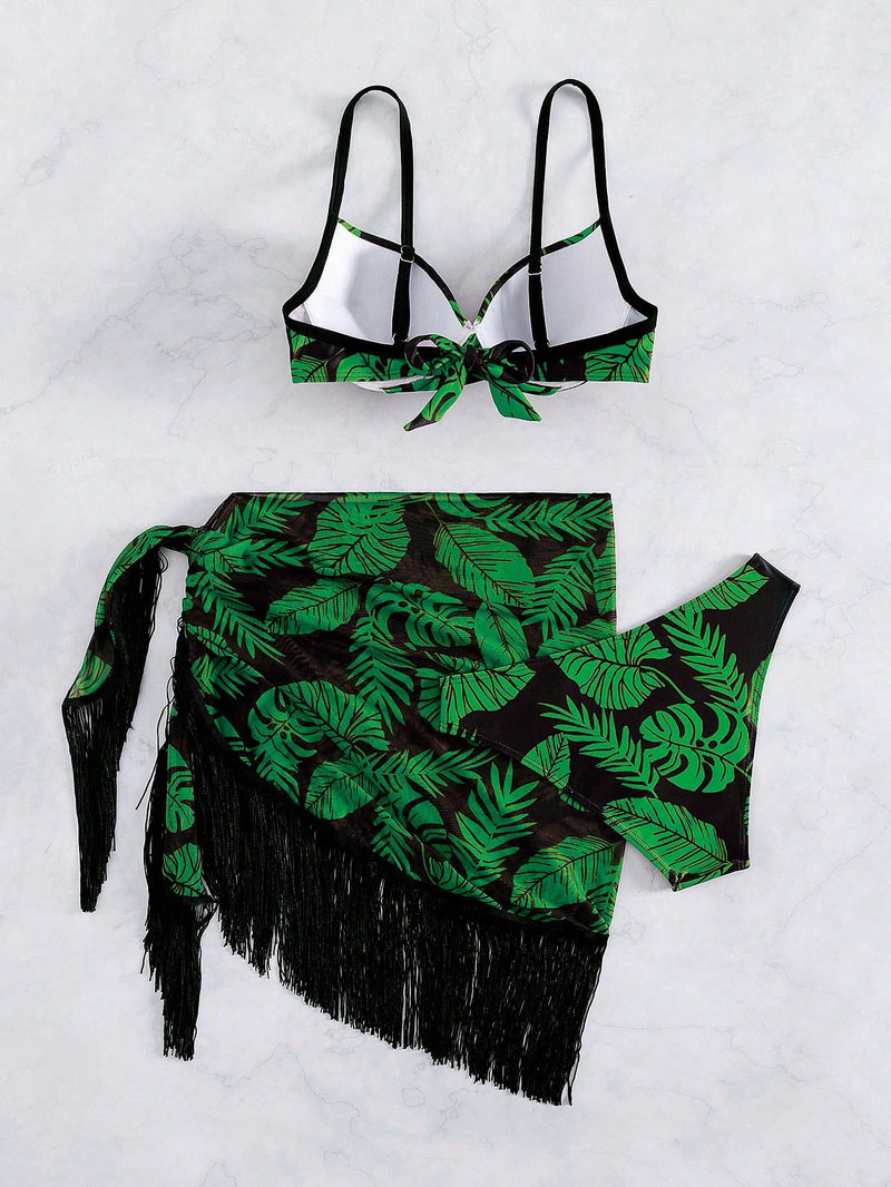 SHEIN Swim Conjunto de Maiô Bikini Push Up com Estampa Tropical de Praia e Saia de Praia, Halloween