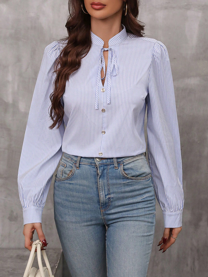 SHEIN LUNE Blusa com Gola de Gravata, Manga Farol e Estampa Listrada, Blusas de Manga Longa