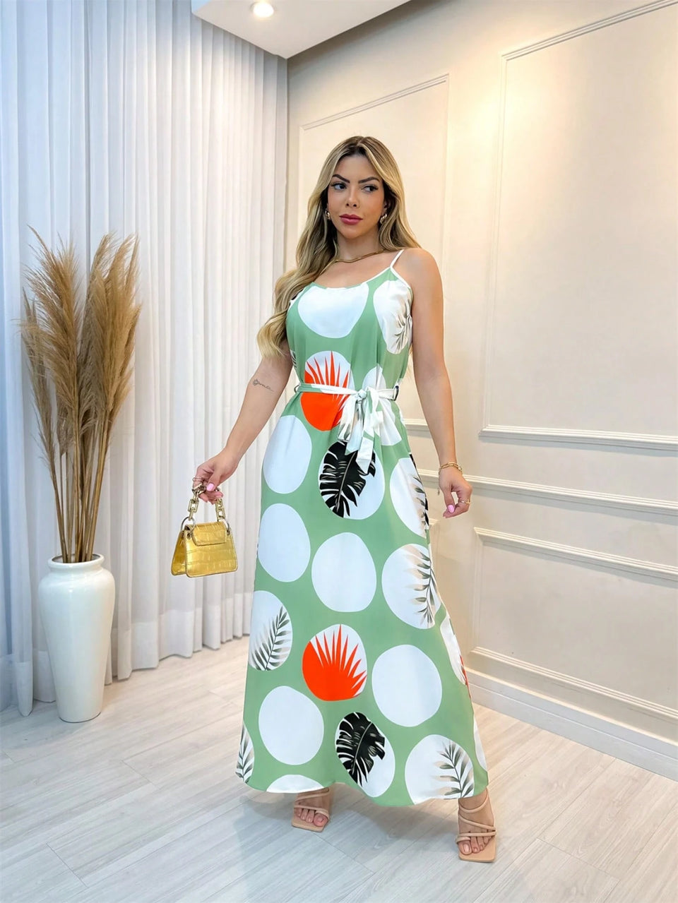 Vendedor IndicadoVestido Feminina Longo Floral Alcinha ajustável Verão