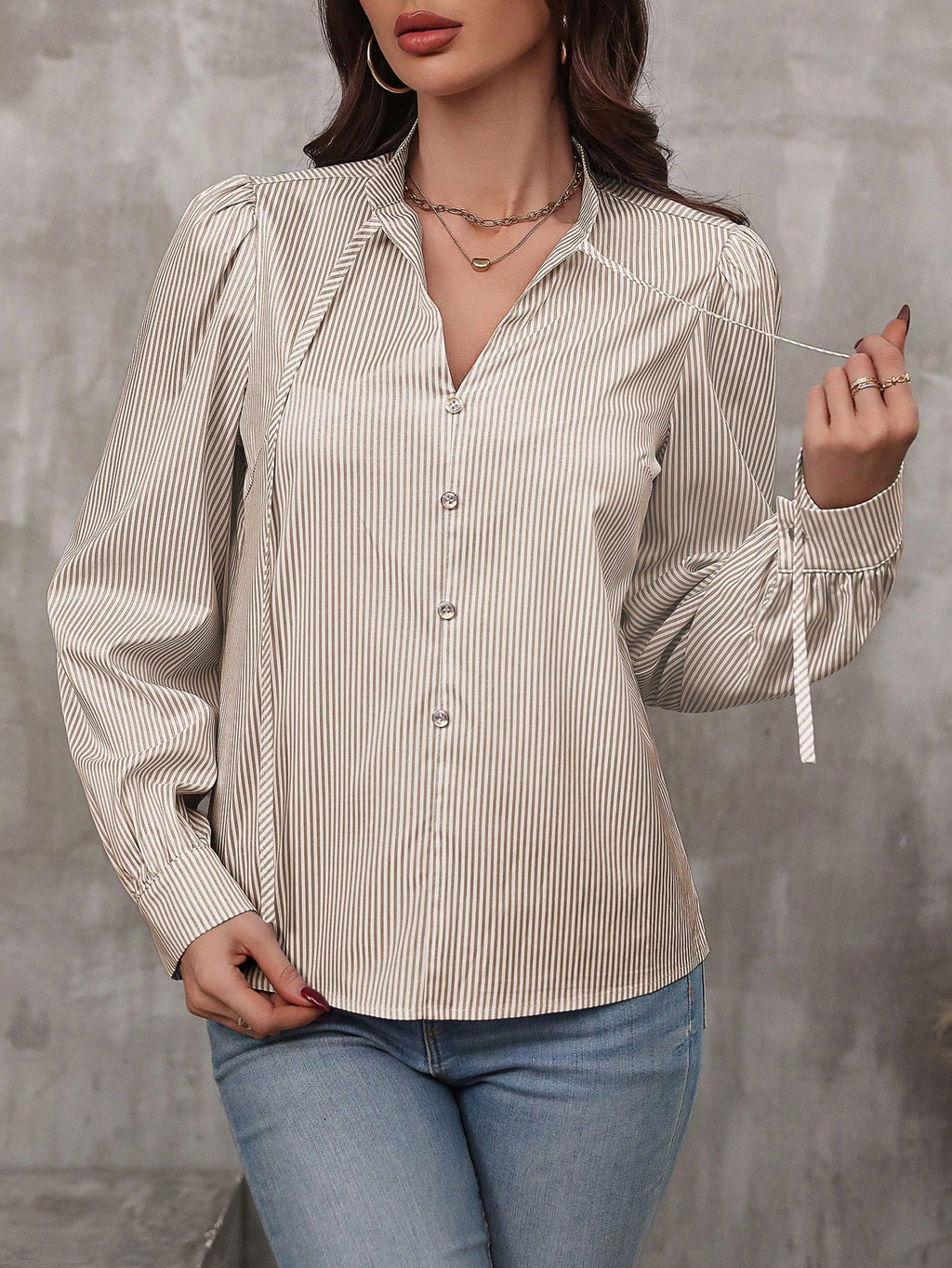 SHEIN LUNE Blusa com Gola de Gravata, Manga Farol e Estampa Listrada, Blusas de Manga Longa