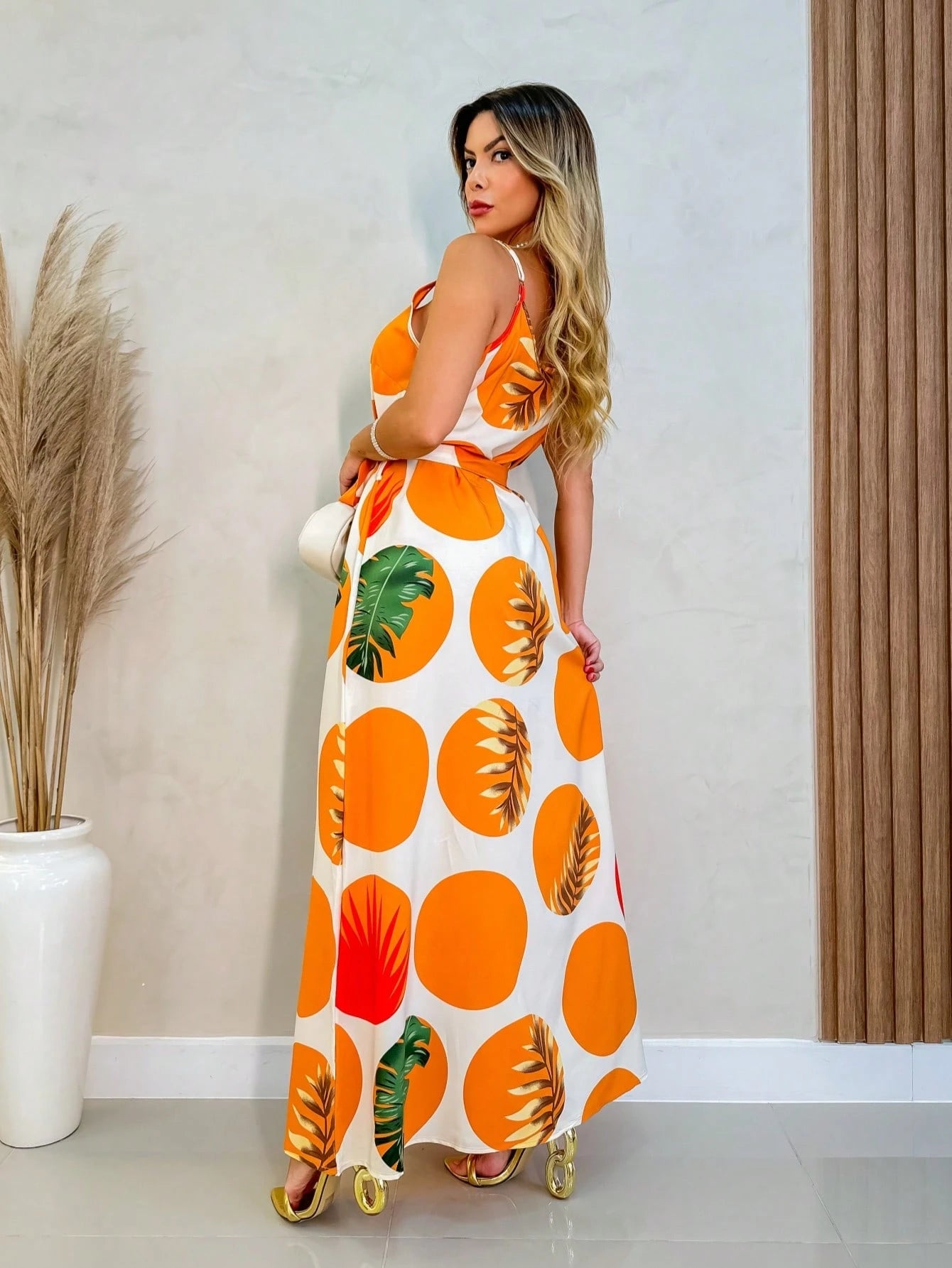 Vendedor IndicadoVestido Feminina Longo Floral Alcinha ajustável Verão