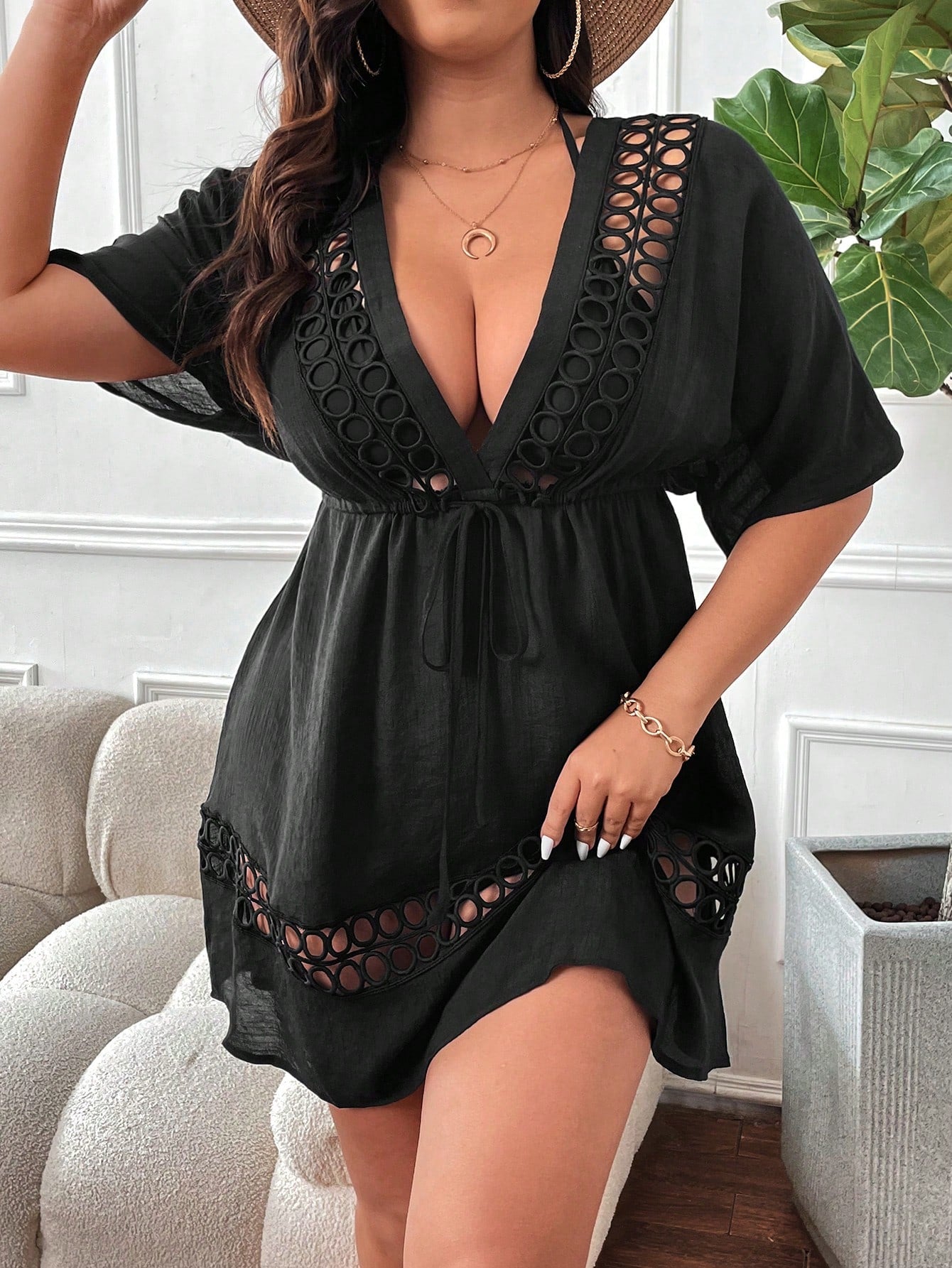 Swim Lushoire Vestido Capa em Cor Sólida com Decote V Profundo, Manga Curta Vazada, Plus Size, para Verão