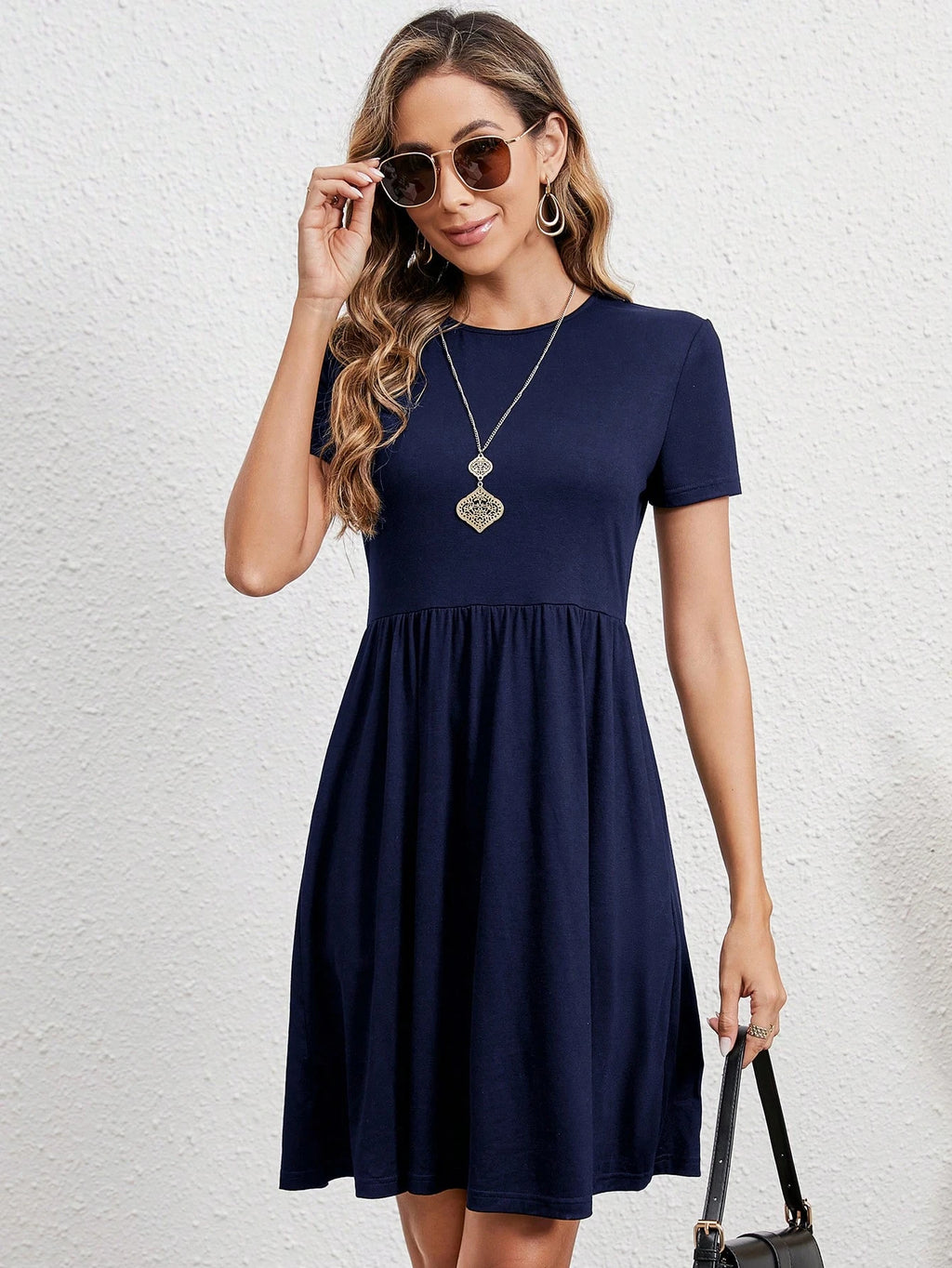 EMERY ROSE Vestido De Linha A Feminino Com Mangas Curtas, Decote Arredondado E Cor Sólida De Verão Fashion