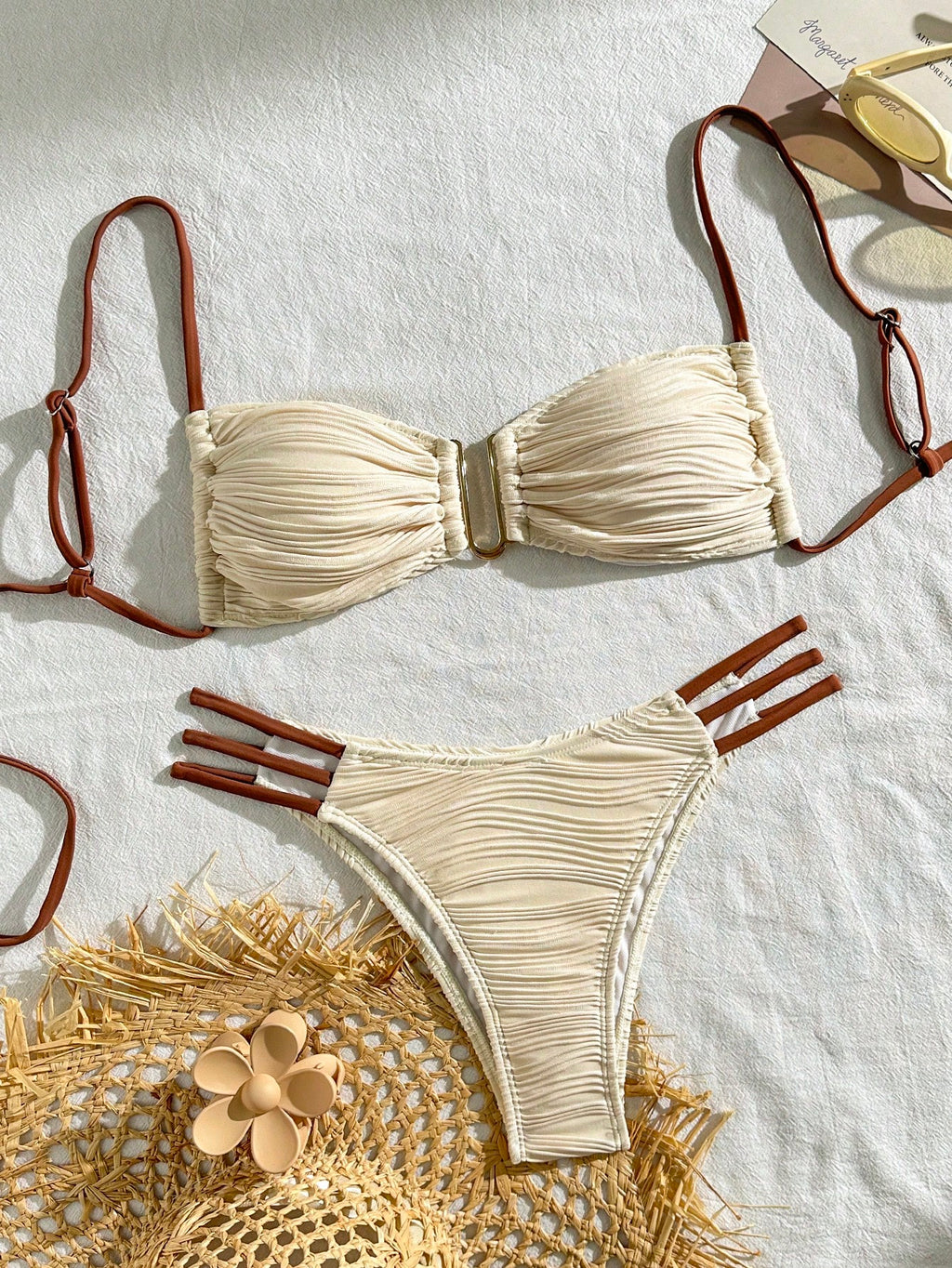 Bonvoyette Conjunto de Maiô Bikini Sensual com Franzidos de Cor Sólida para Praia Feminino de Verão