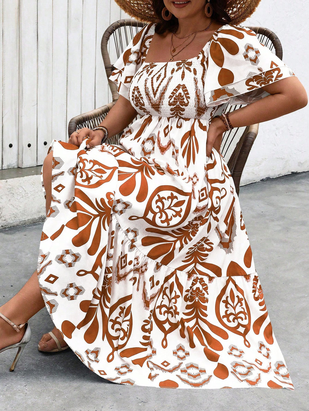 SHEIN Vestido Casual de Verão Boho Simples e Estampado para Uso Diário, Plus Size (Estampa Aleatória) Conjunto Feminino