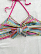 Soleia Conjunto de top curto com decote halter e costas nuas colorido e saia mini com franjas para mulheres, 