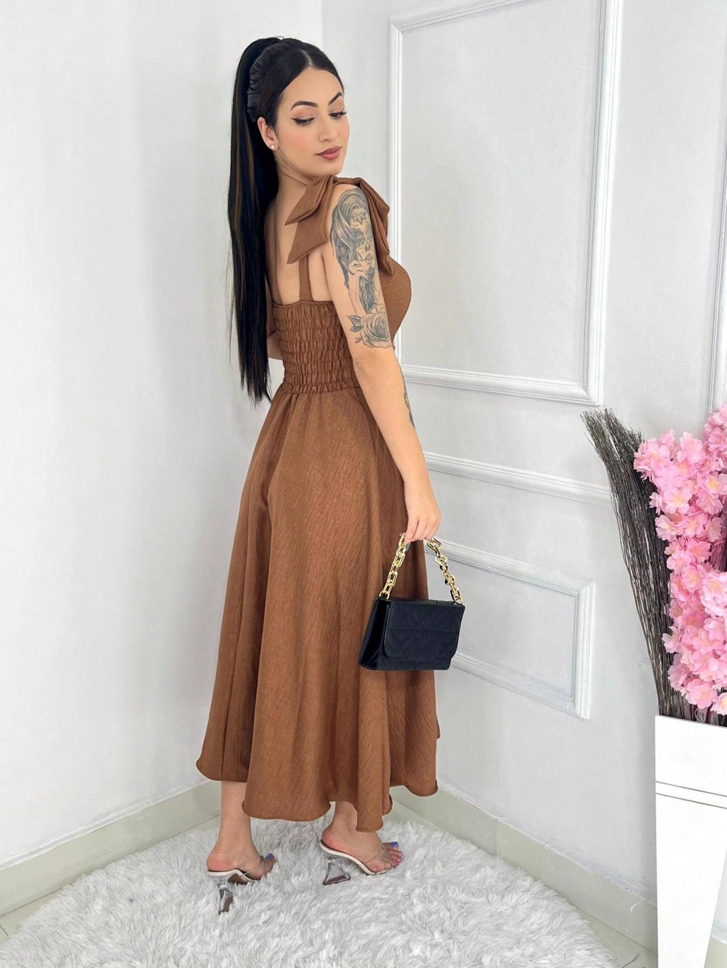 Vendedor IndicadoVestido midi luxo lisa duna linho com laço na manga