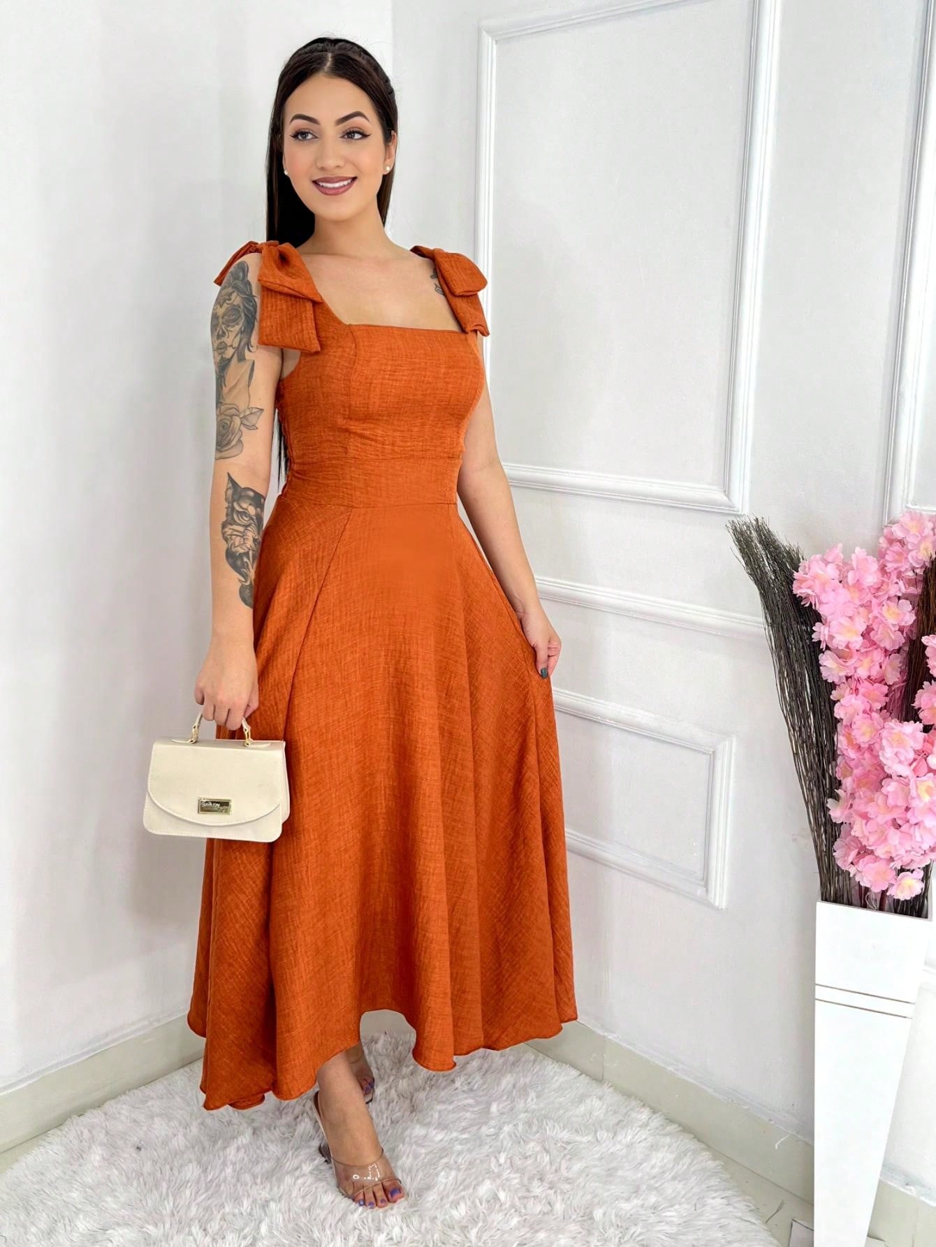 Vendedor IndicadoVestido midi luxo lisa duna linho com laço na manga