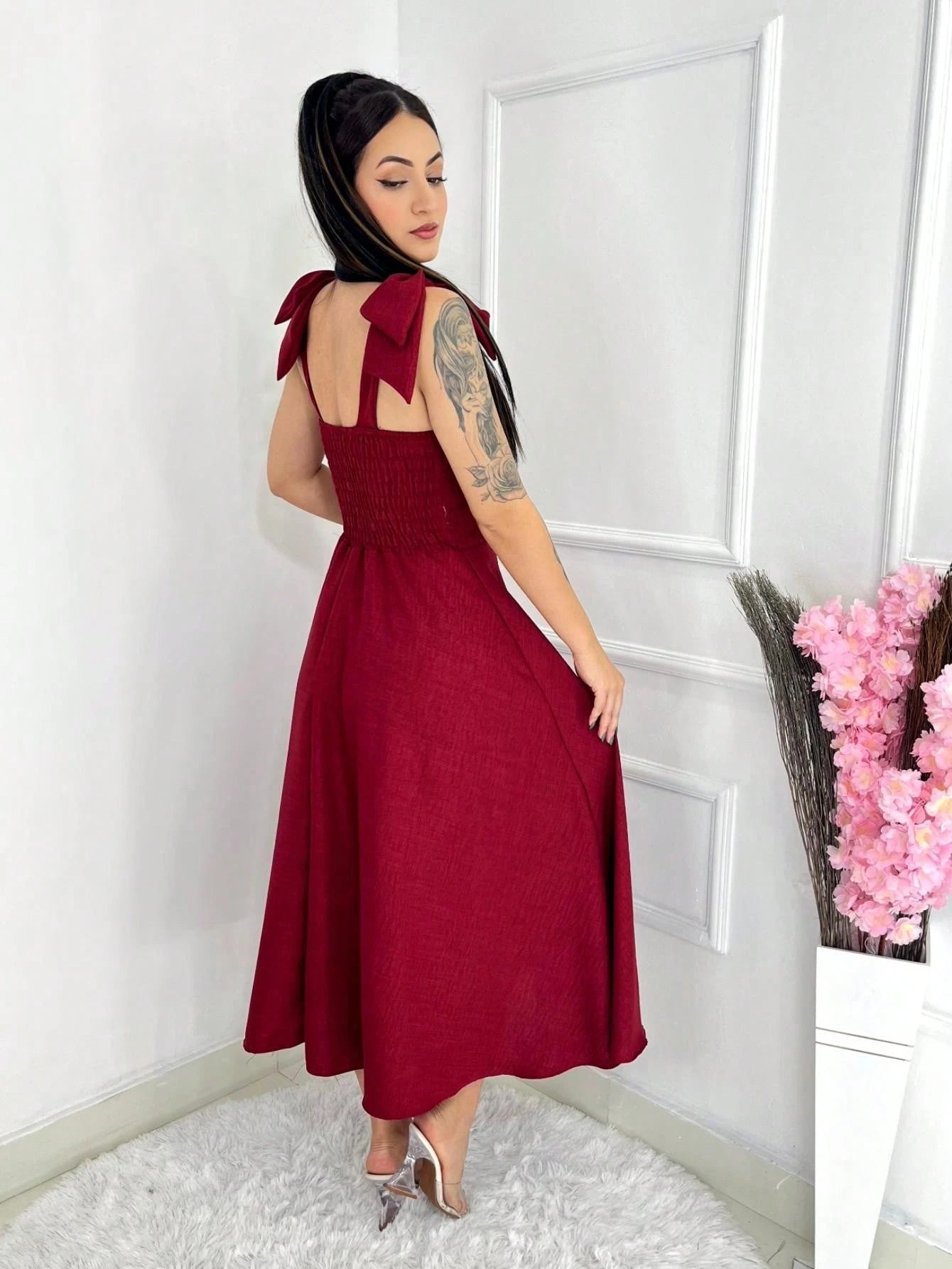 Vendedor IndicadoVestido midi luxo lisa duna linho com laço na manga