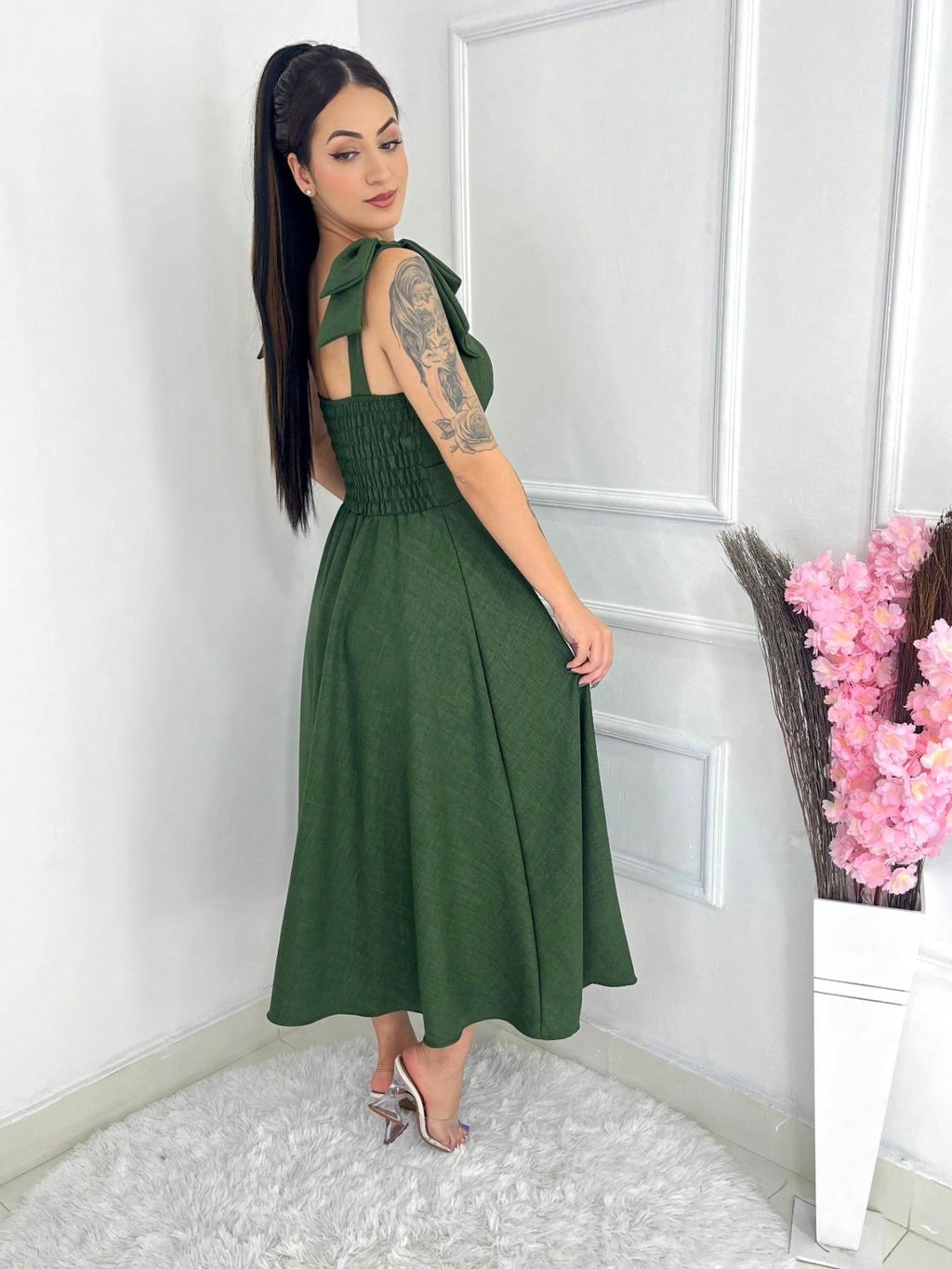 Vendedor IndicadoVestido midi luxo lisa duna linho com laço na manga
