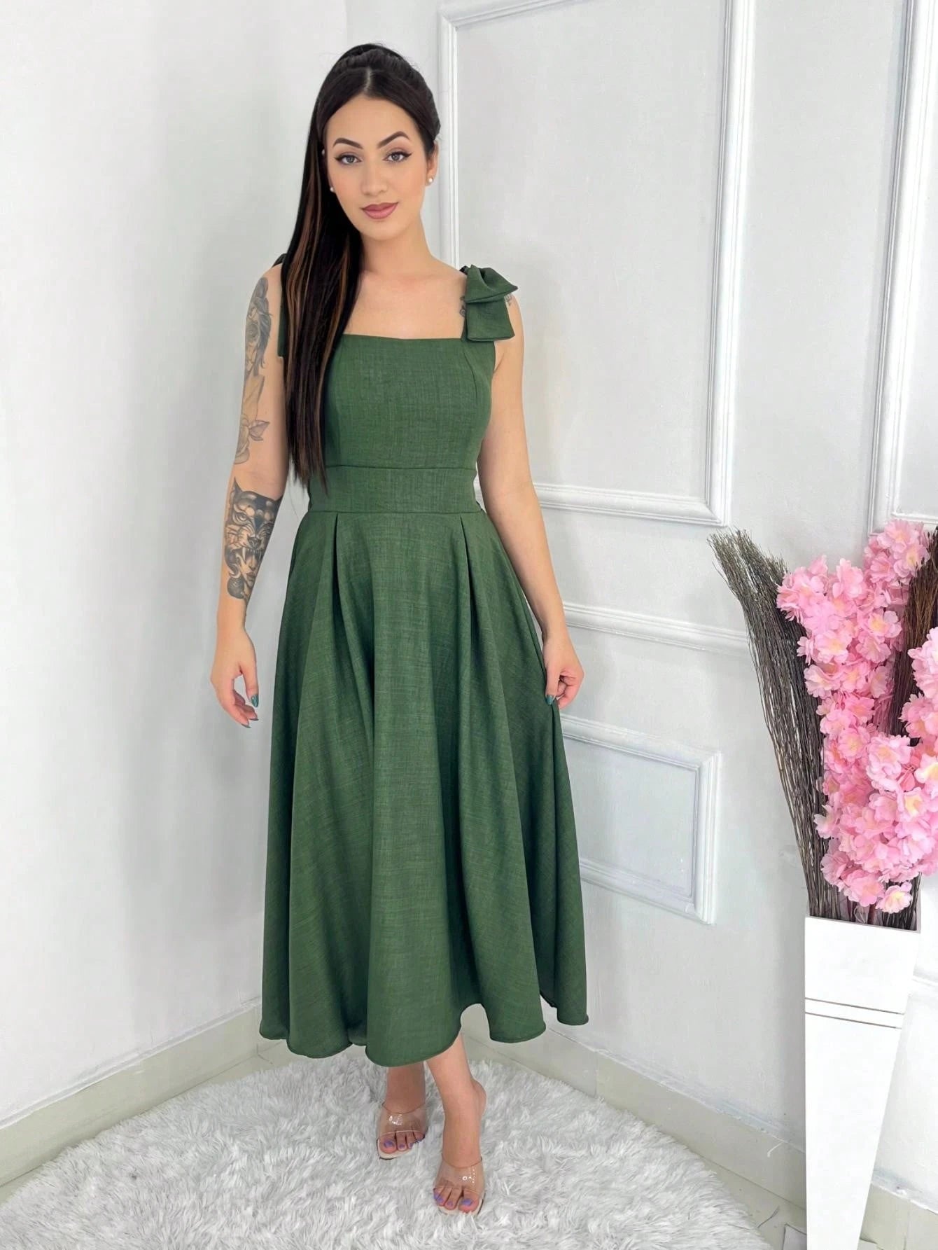 Vendedor IndicadoVestido midi luxo lisa duna linho com laço na manga