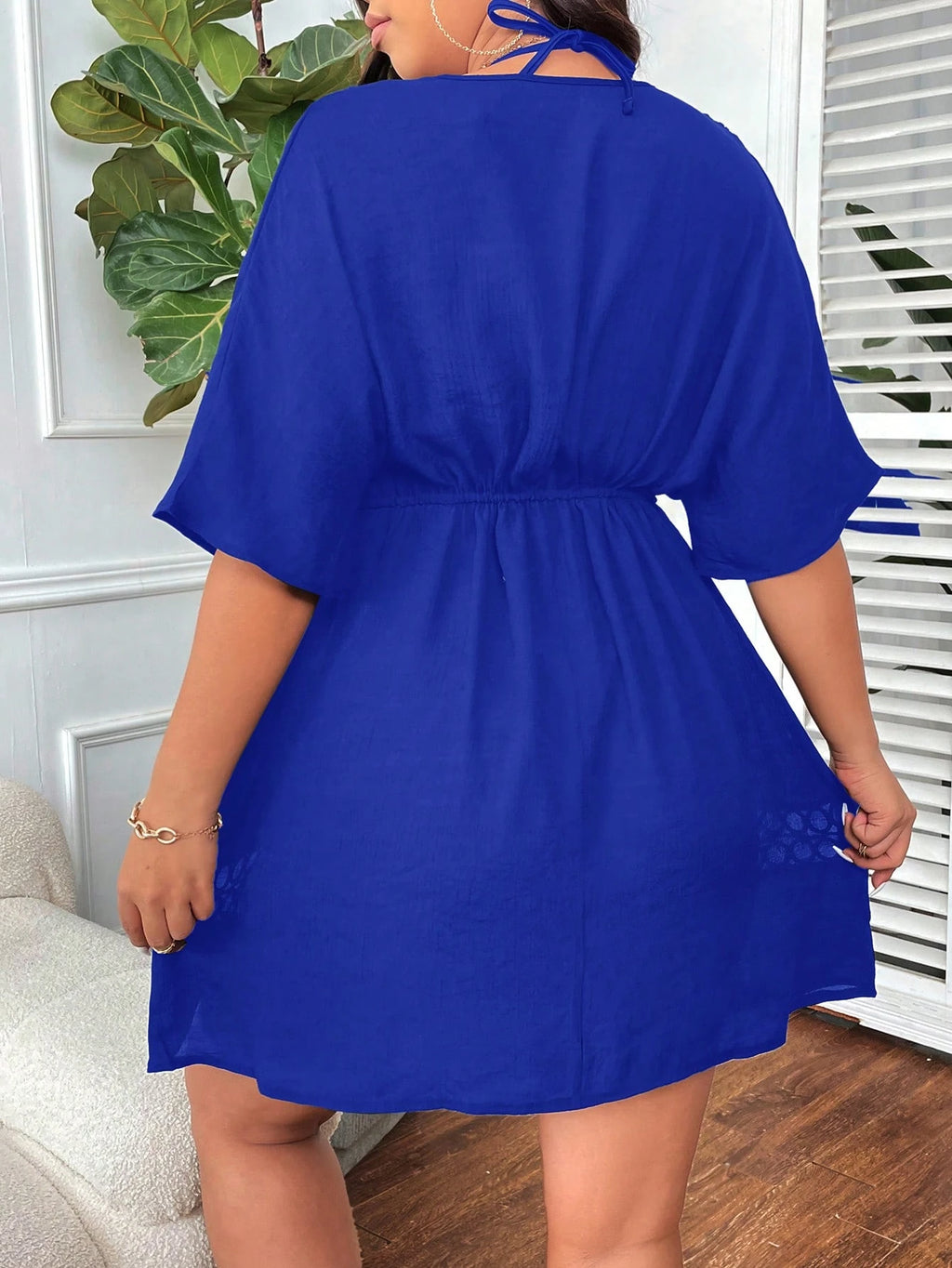 Swim Lushoire Vestido Capa em Cor Sólida com Decote V Profundo, Manga Curta Vazada, Plus Size, para Verão