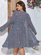 Swim Lushoire Conjunto de Maiô Bikini Plus Size Estampa Tropical de Verão, com Top Camiseta com Cordão, Short Boxer e Kimono de Manga Longa, 3 Peças