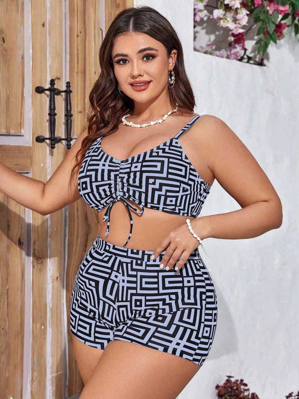 Swim Lushoire Conjunto de Maiô Bikini Plus Size Estampa Tropical de Verão, com Top Camiseta com Cordão, Short Boxer e Kimono de Manga Longa, 3 Peças