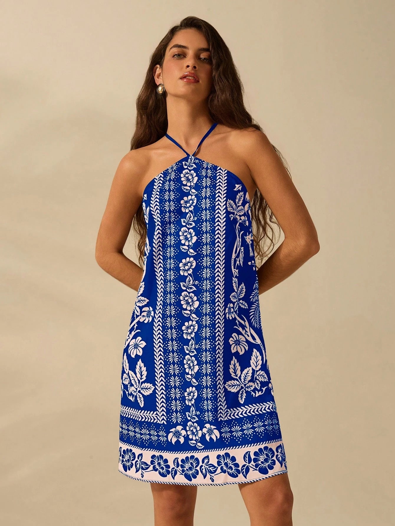 CAJUNI Vestido Curto Casual de Verão Boêmio Feminino, Estampa Tropical de Planta Floral, Cinto Fino, Costas Cruzadas