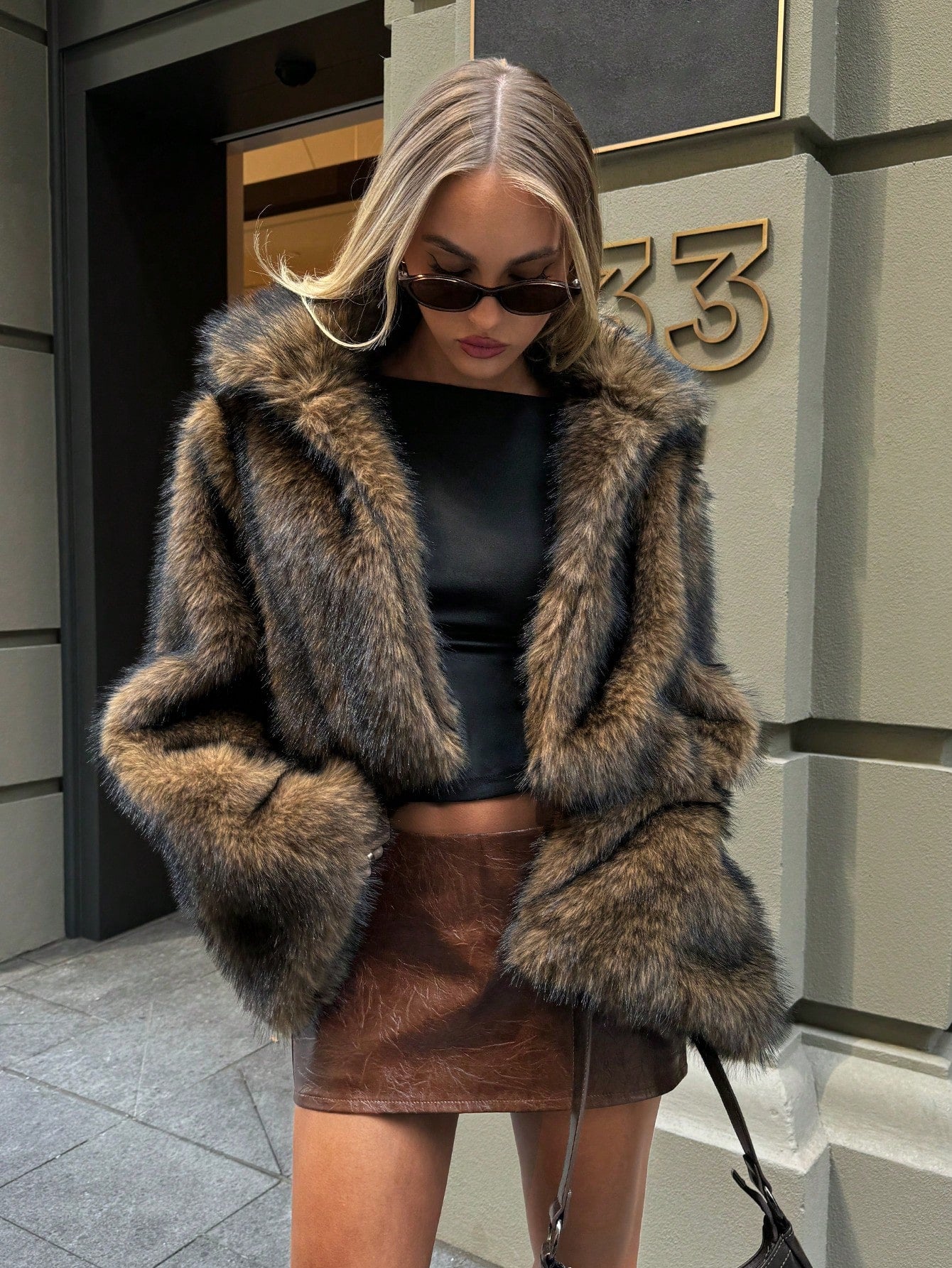 Aloruh Casaco de Inverno Feminino Vintage com Gola de Falso Pelos e Abertura Frontal, Roupa Externa da Moda para o Inverno