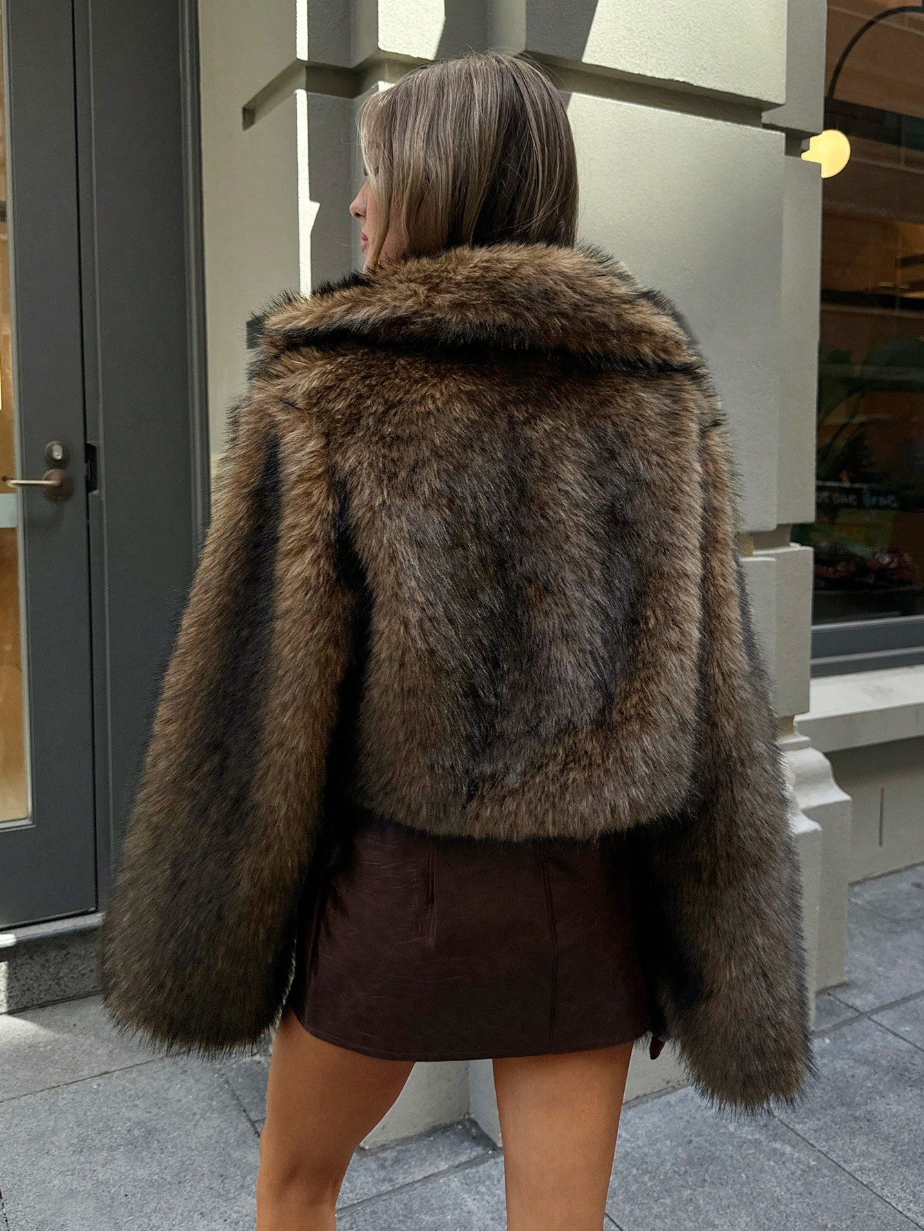 Aloruh Casaco de Inverno Feminino Vintage com Gola de Falso Pelos e Abertura Frontal, Roupa Externa da Moda para o Inverno