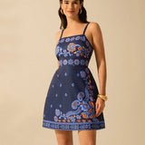 Vestido Sofia – Estilo Marcante com Estampa Exclusiva