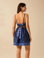 CAJUNI Vestido Curto Preto com Alça em Estilo Boho Tropical, Impressão de Plantas, Azaléia, Girassol para Férias Casuais de Verão para Mulheres