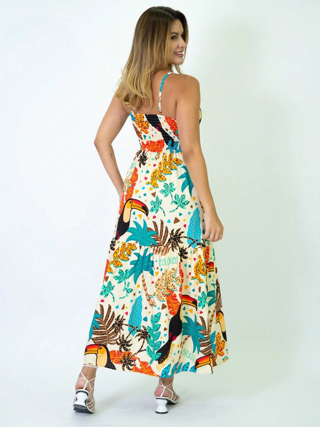 Vendedor Indicadovestido midi estampado viscolinho com lastex e bojo moda blogueir verão