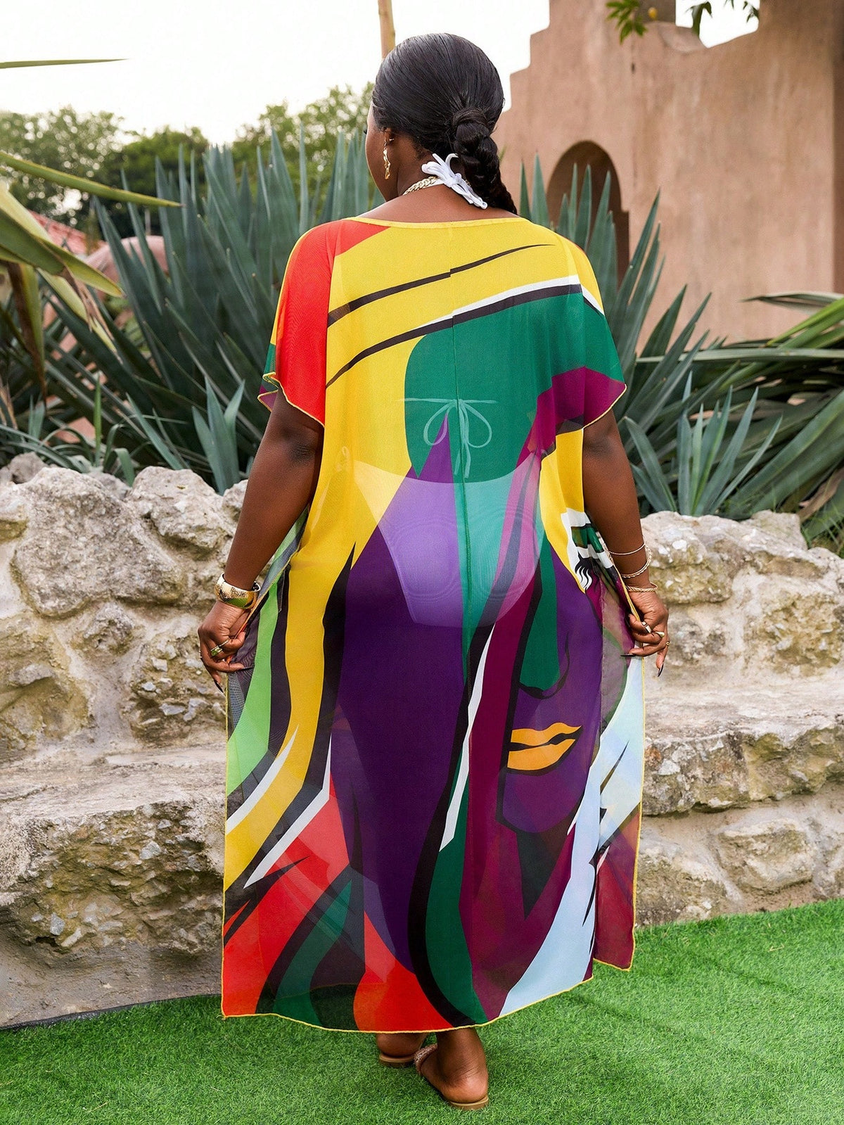 SHEIN Swim Basics Cobertura Para Festival De Música, Plus Size Para Mulheres, Malha Transparente Com Gola Redonda E Fenda
