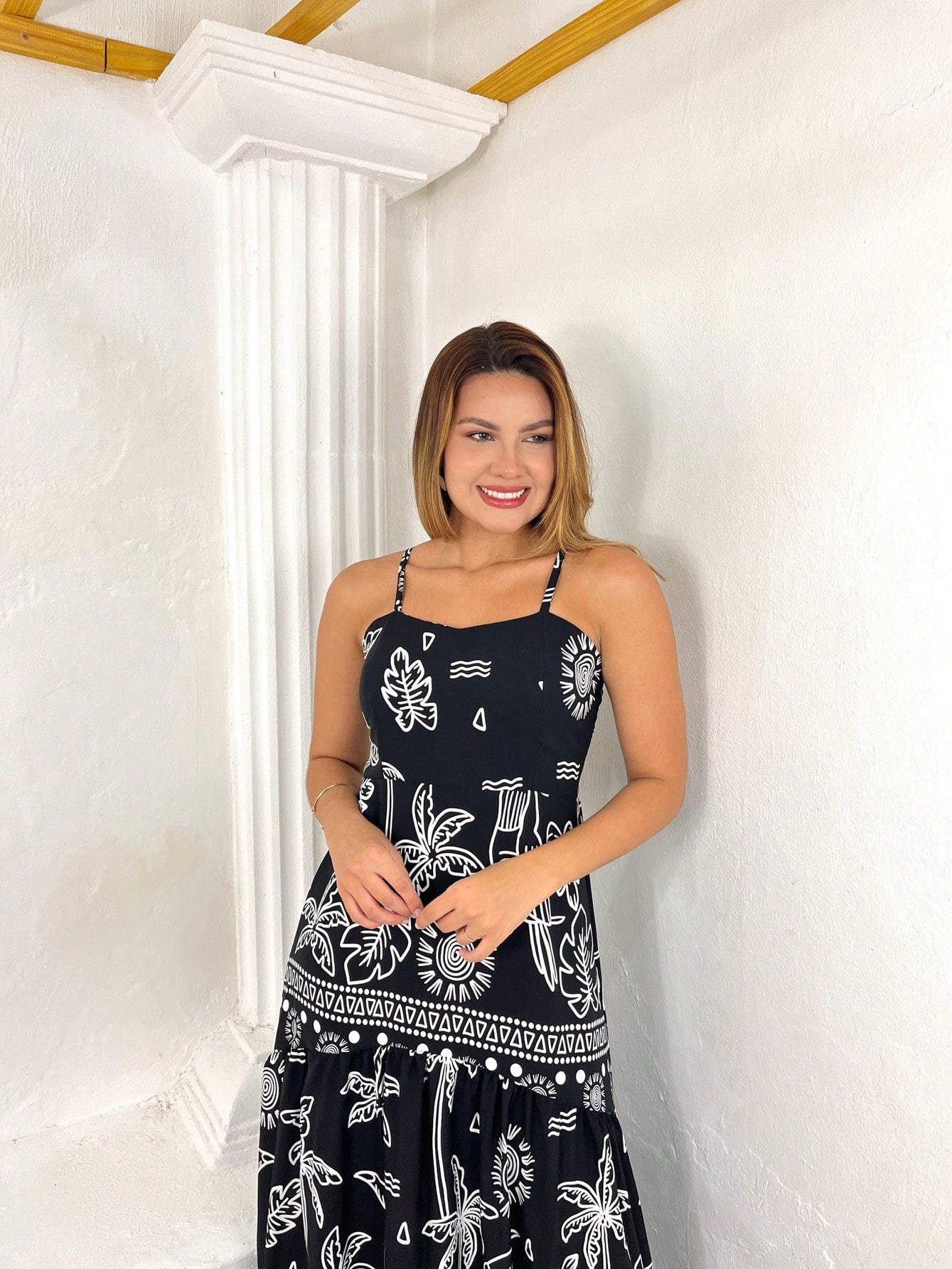 Vendedor Indicadovestido midi estampado viscolinho com lastex e bojo moda blogueir verão