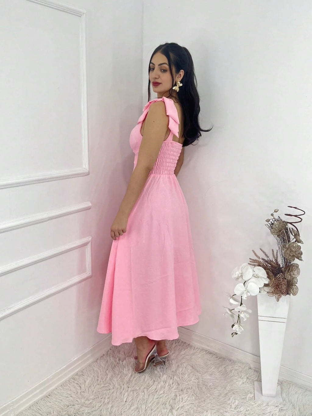 Vendedor IndicadoVestido midi luxo lisa duna linho com laço na manga