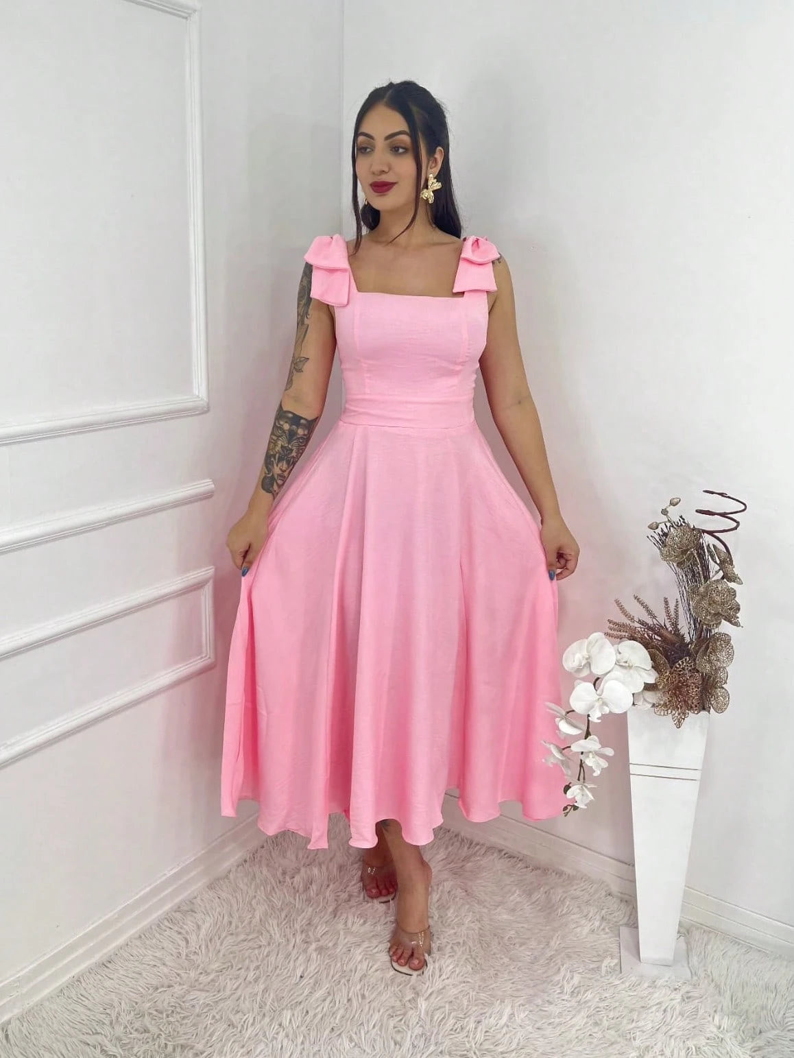 Vendedor IndicadoVestido midi luxo lisa duna linho com laço na manga