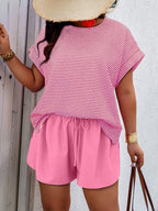 Breezaya Conjunto de 2 peças Plus Size, Top Estilo Boho com Manga de Morcego em Cor Sólida e Shorts com Estampa Aleatória, para Verão
