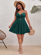 SHEIN VCAY Vestido Cami Plus Size De Cor Sólida Com Nó De Torção & Detalhe Vazado & Sem Costas & Laço Up