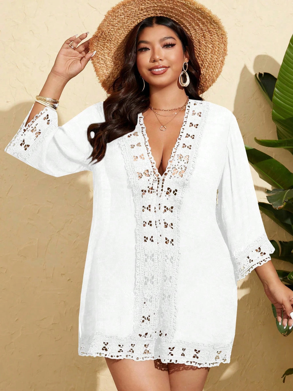 SHEIN Swim Curve Vestido de Praia Casual com Decote em V Profundo, Recortes em Renda, Para Mulheres Plus Size