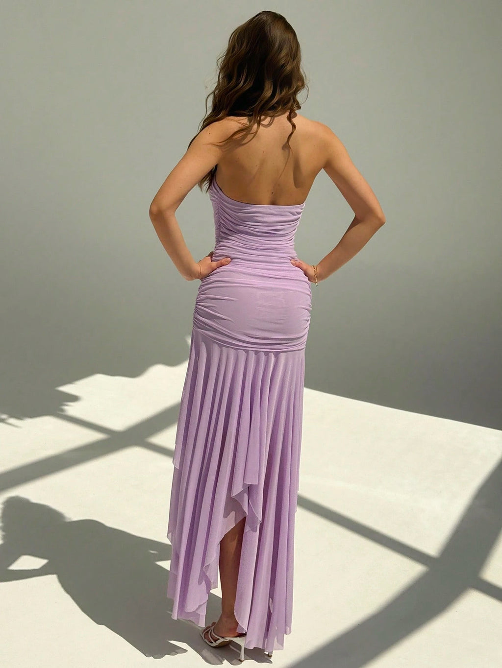 Aloruh Vestido Assimétrico de Babado para Datas e Temporada de Casamento