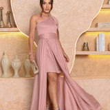 Vestido Manuela – Glamour Moderno com Toque Romântico