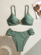 Swim Chiccia Conjunto de Maiô Bikini Frente Alta Plissado com Alças Finas e Decoração Metálica, Design "SpringBreak" Sexy, Totalmente Vegano para Férias na Praia, Roupa de Banho de Verão