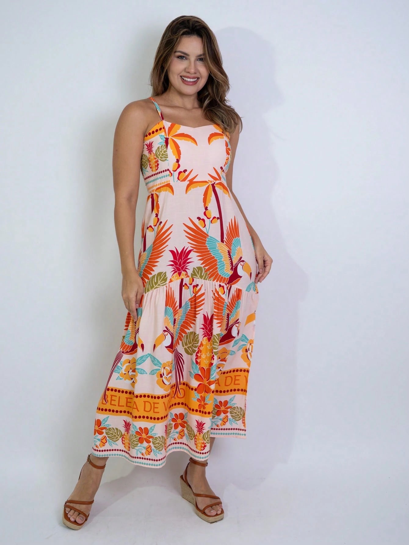 Vendedor Indicadovestido midi estampado viscolinho com lastex e bojo moda blogueir verão