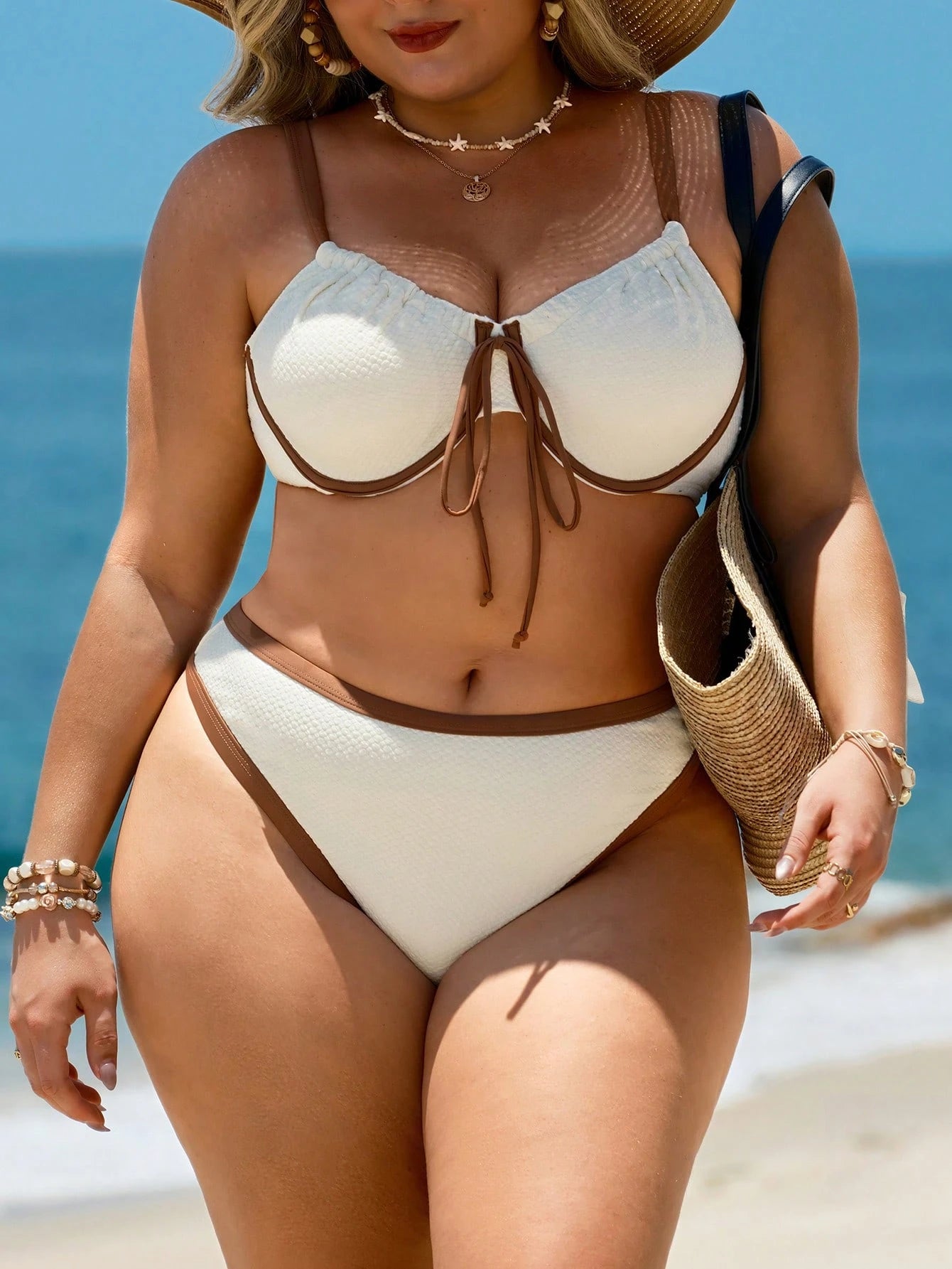 Swim Chiccia Conjunto de Maiô Bikini com Sustentação por Arame Colorido em Contraste, Texturizado, para Férias na Praia, Plus Size, Feminino