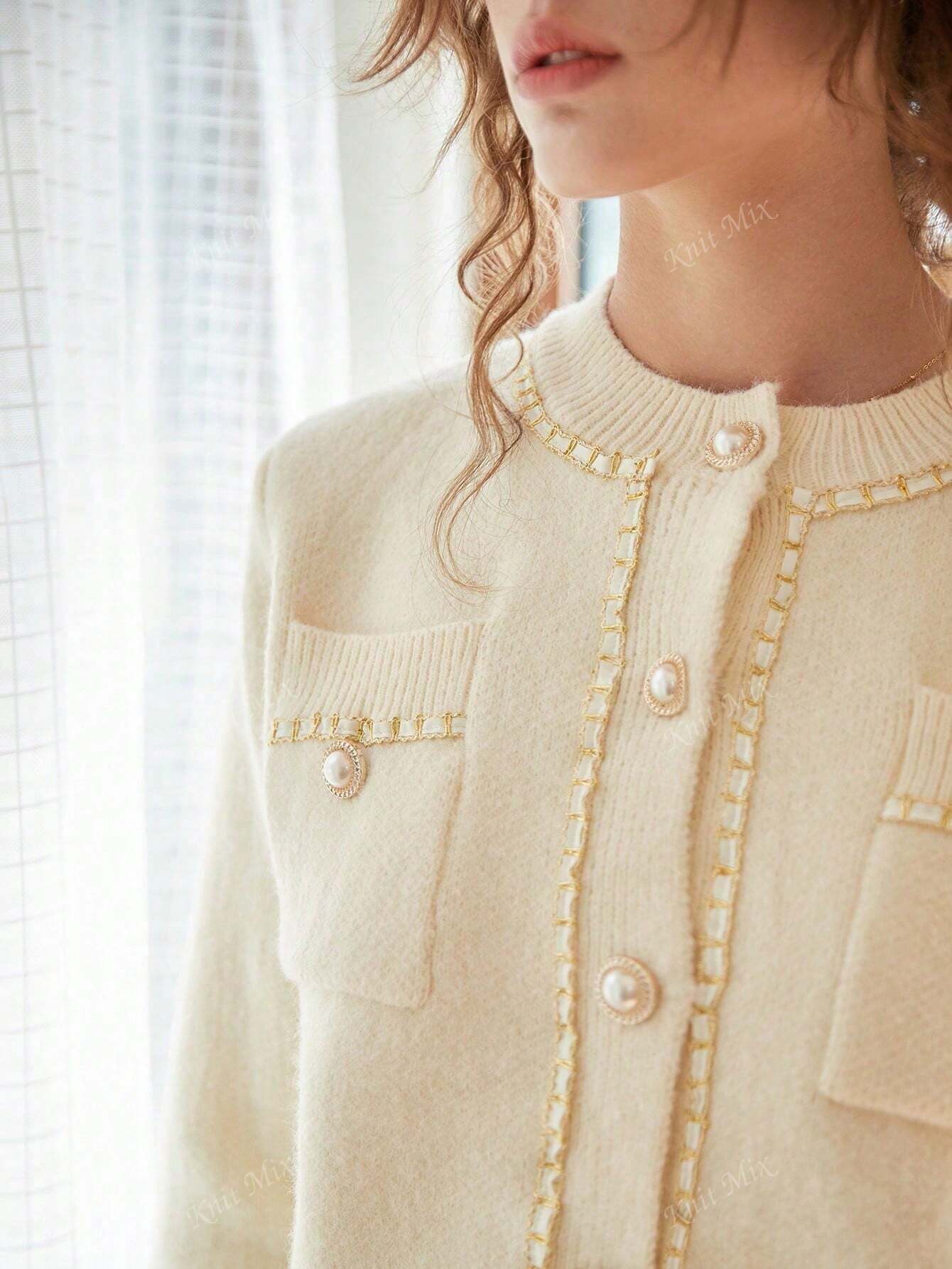 Knit Mix Casaco Básico de Tricô Feminino com Decote em Ribana Contrastante, Top Social de Manga Longa Tricotado, Estampa Floral, Caimento Regular, Primavera, Adequado para o Dia dos Namorados