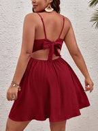 SHEIN VCAY Vestido Cami Plus Size De Cor Sólida Com Nó De Torção & Detalhe Vazado & Sem Costas & Laço Up