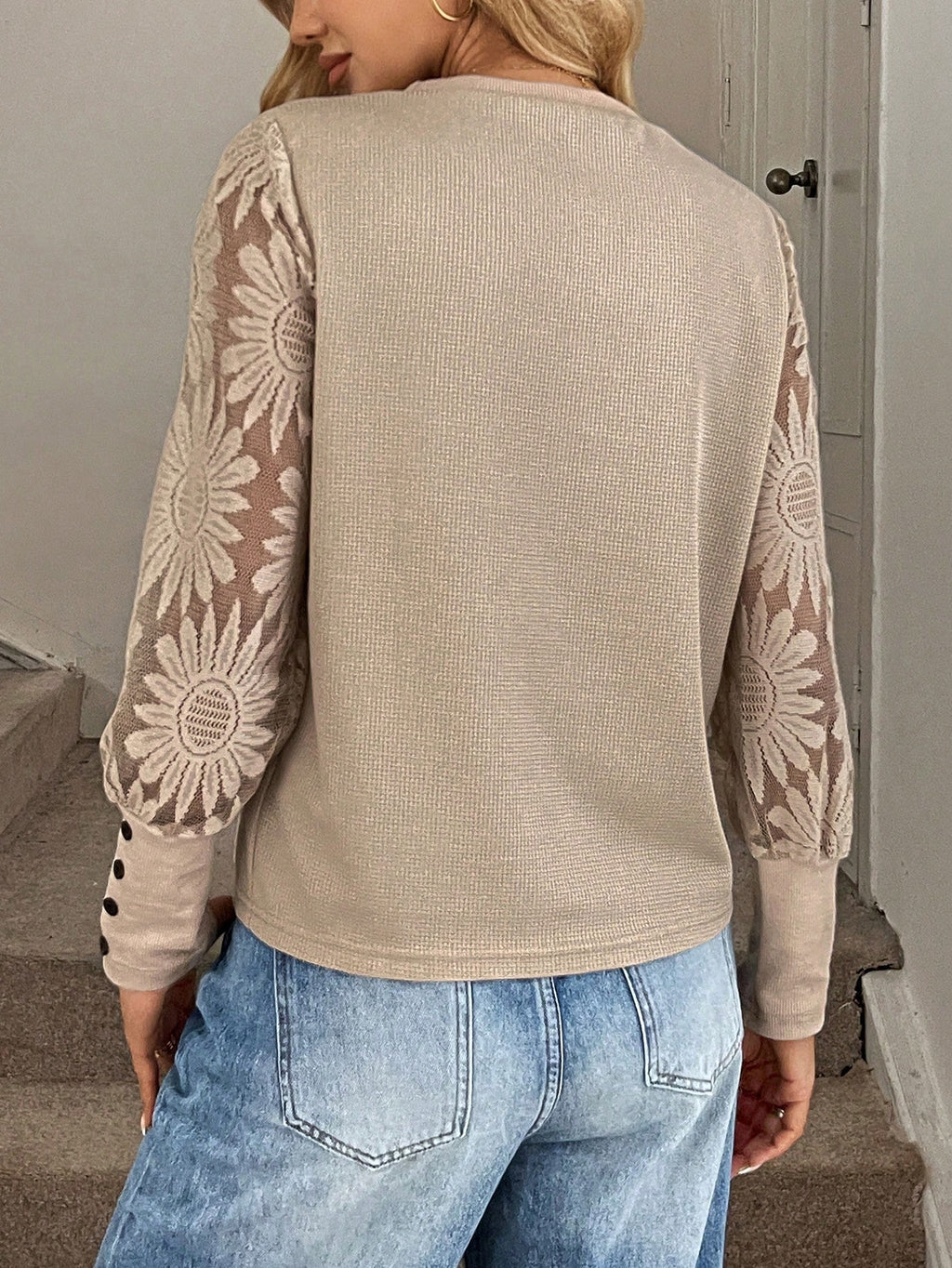 SHEIN LUNE Top Feminino Waffle Branco Com Mangas De Renda