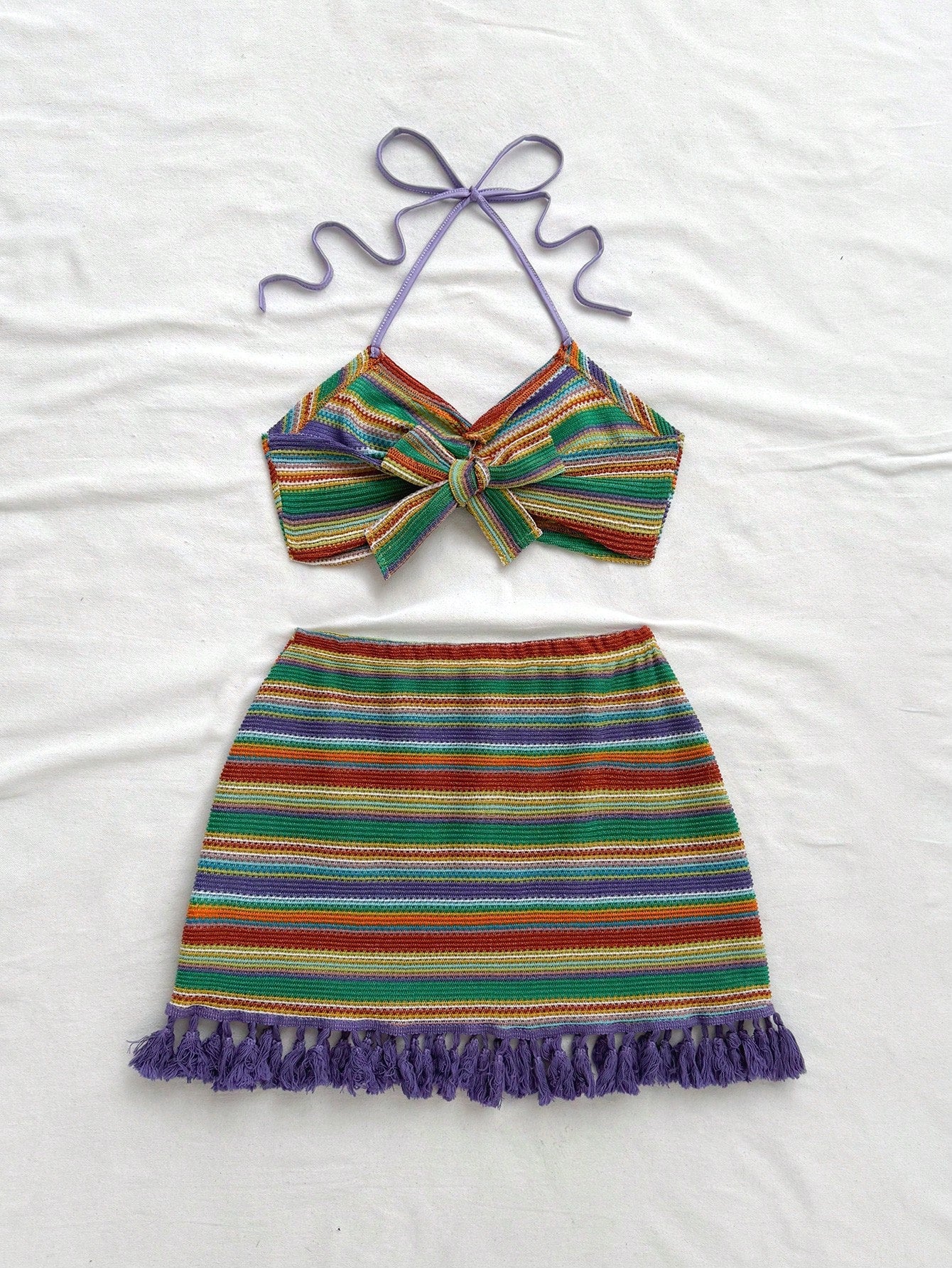 Soleia Conjunto de top curto com decote halter e costas nuas colorido e saia mini com franjas para mulheres, 