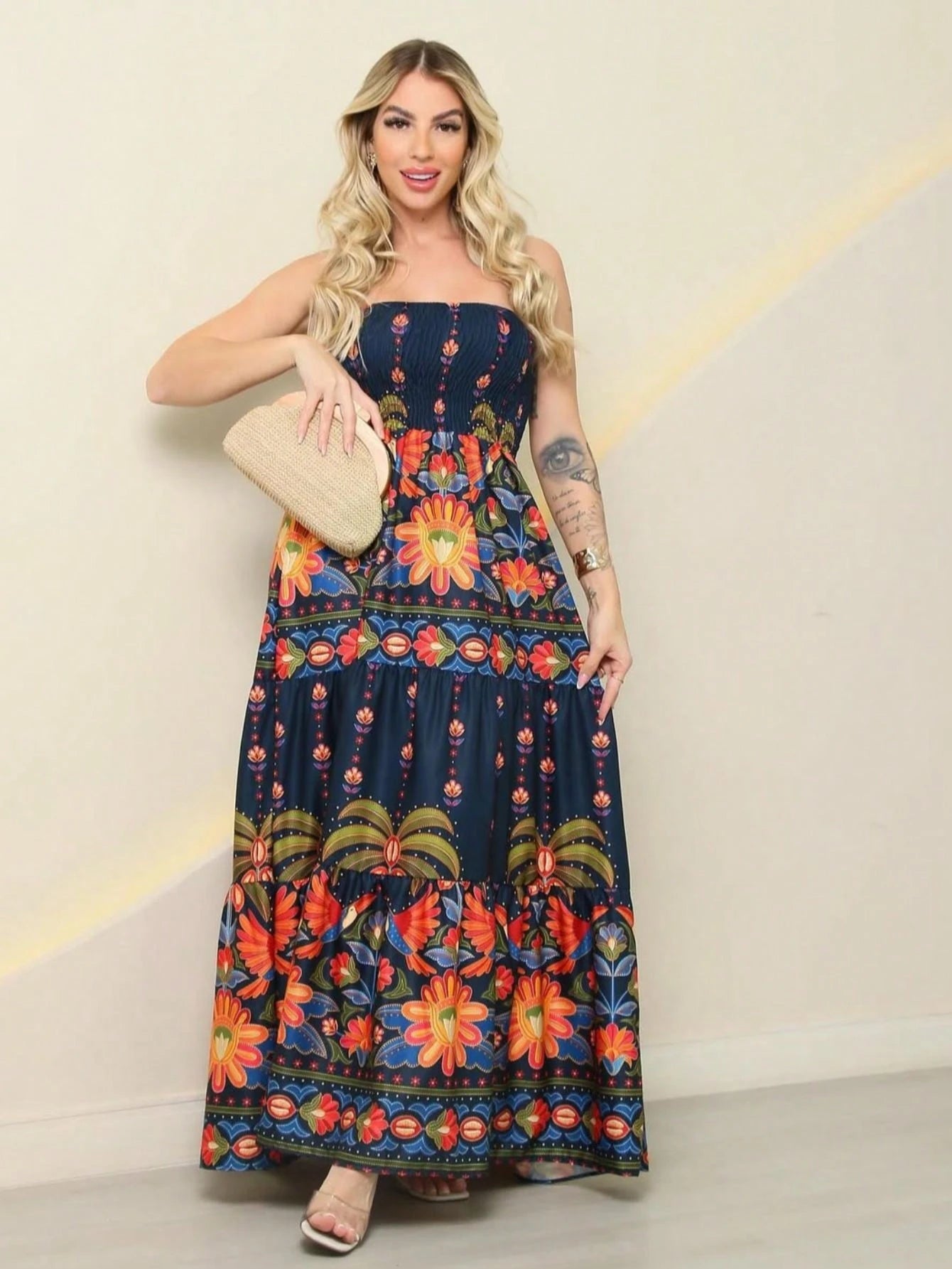 Look de Milhoes!!! Vestido Longo Tomara que Caia Estampado Floral