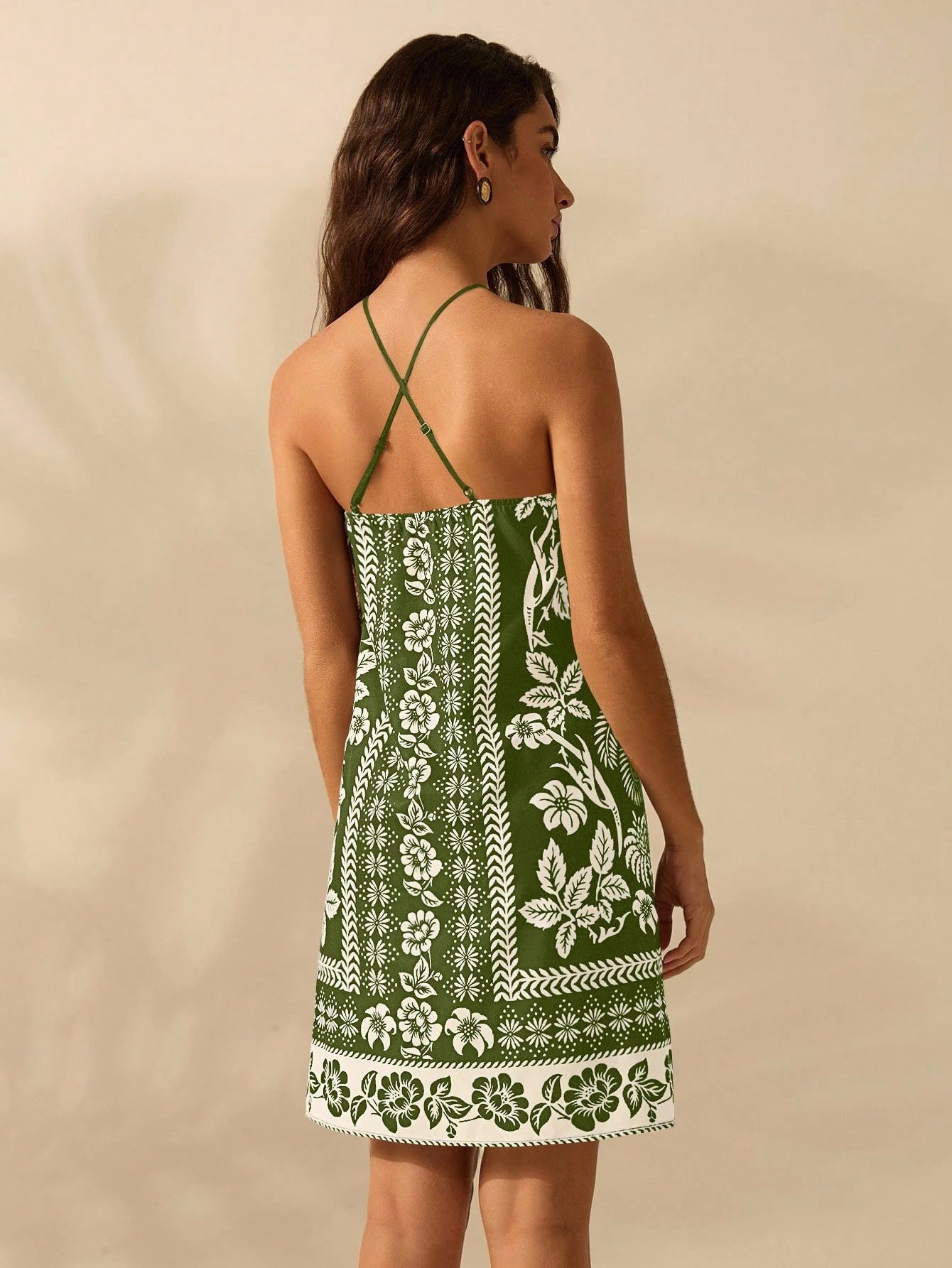 CAJUNI Vestido Curto Casual de Verão Boêmio Feminino, Estampa Tropical de Planta Floral, Cinto Fino, Costas Cruzadas