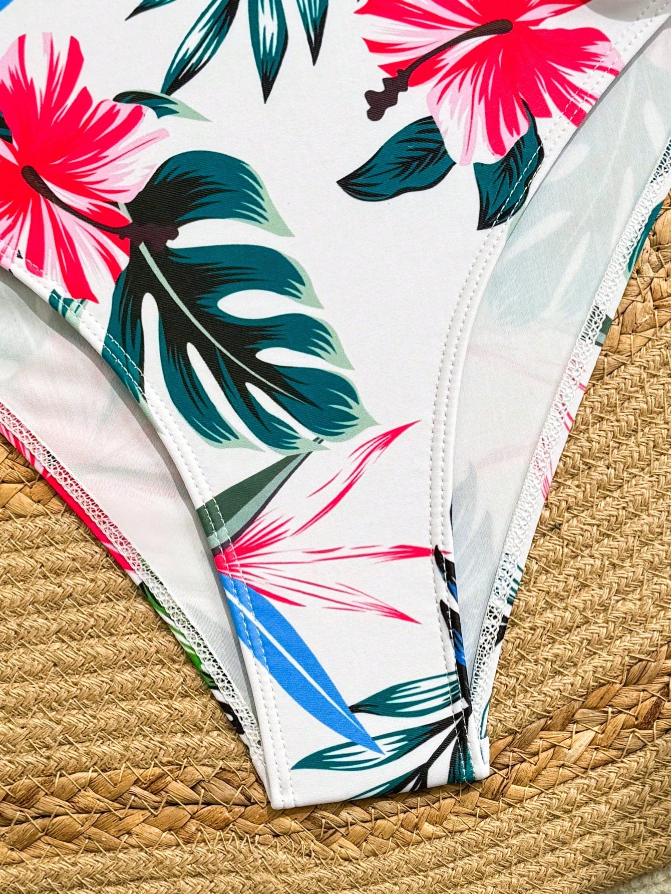 Swim Lushoire Conjunto de Maiô Feminino 2 Peças, Estampa Floral Azul & Branca, Com Aro, Alça Fina, Costas Abertas, Calcinha Cintura Alta com Design de Amarração Lateral, Adequado para Praia, Festa, Férias Casuais