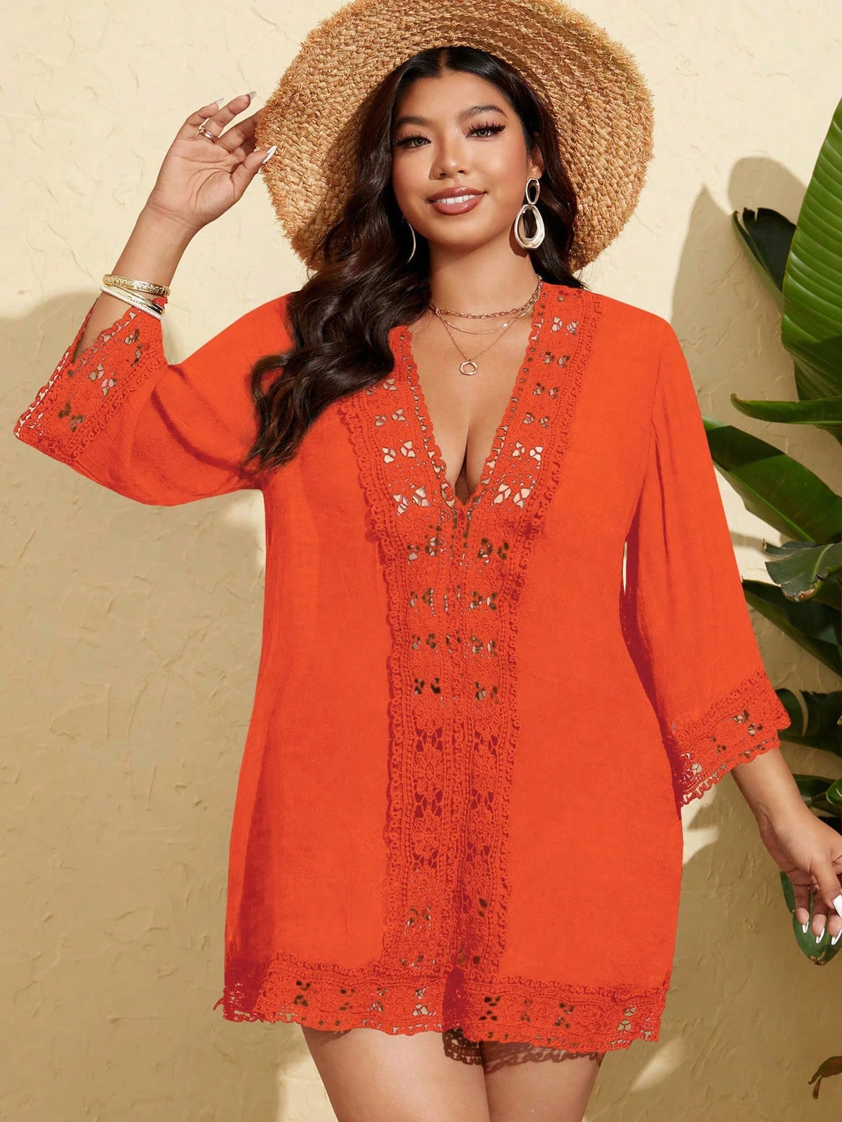 SHEIN Swim Curve Vestido de Praia Casual com Decote em V Profundo, Recortes em Renda, Para Mulheres Plus Size