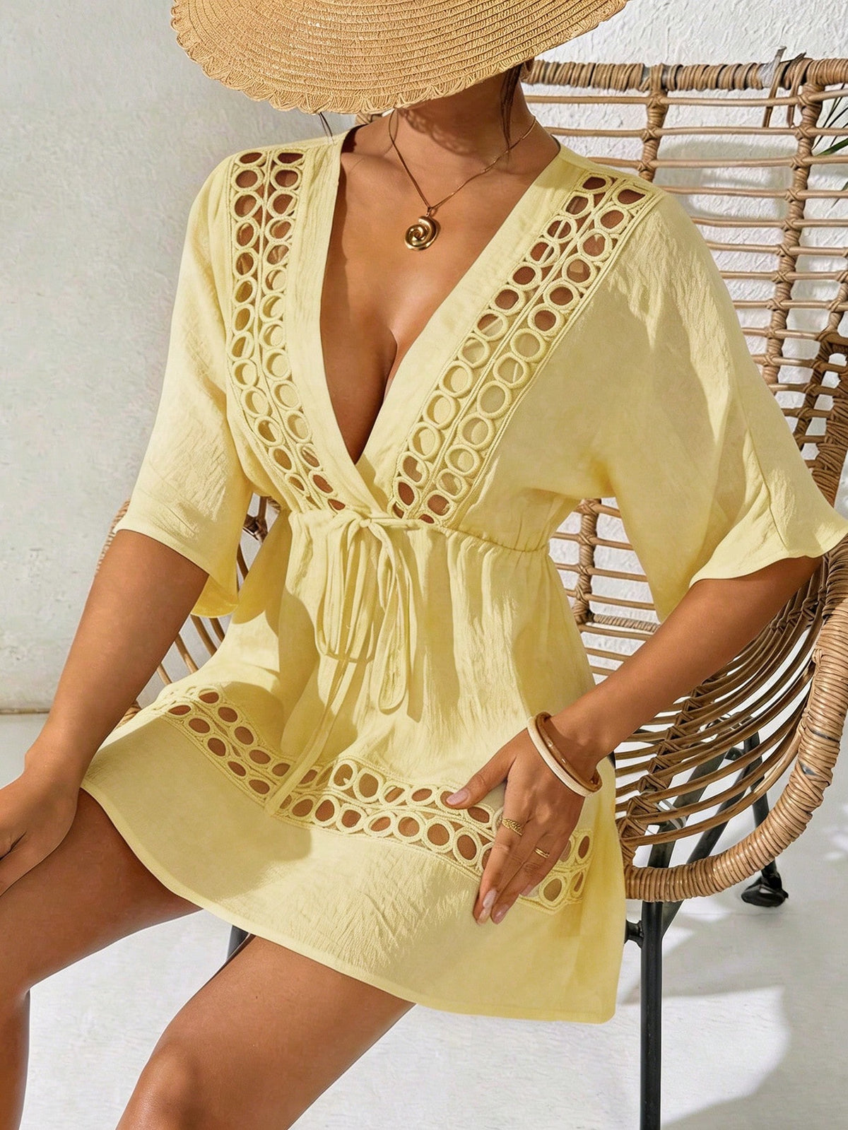 SHEIN Swim Capa Casual com Decote em V Profundo Preto Feminina, Primavera/Verão