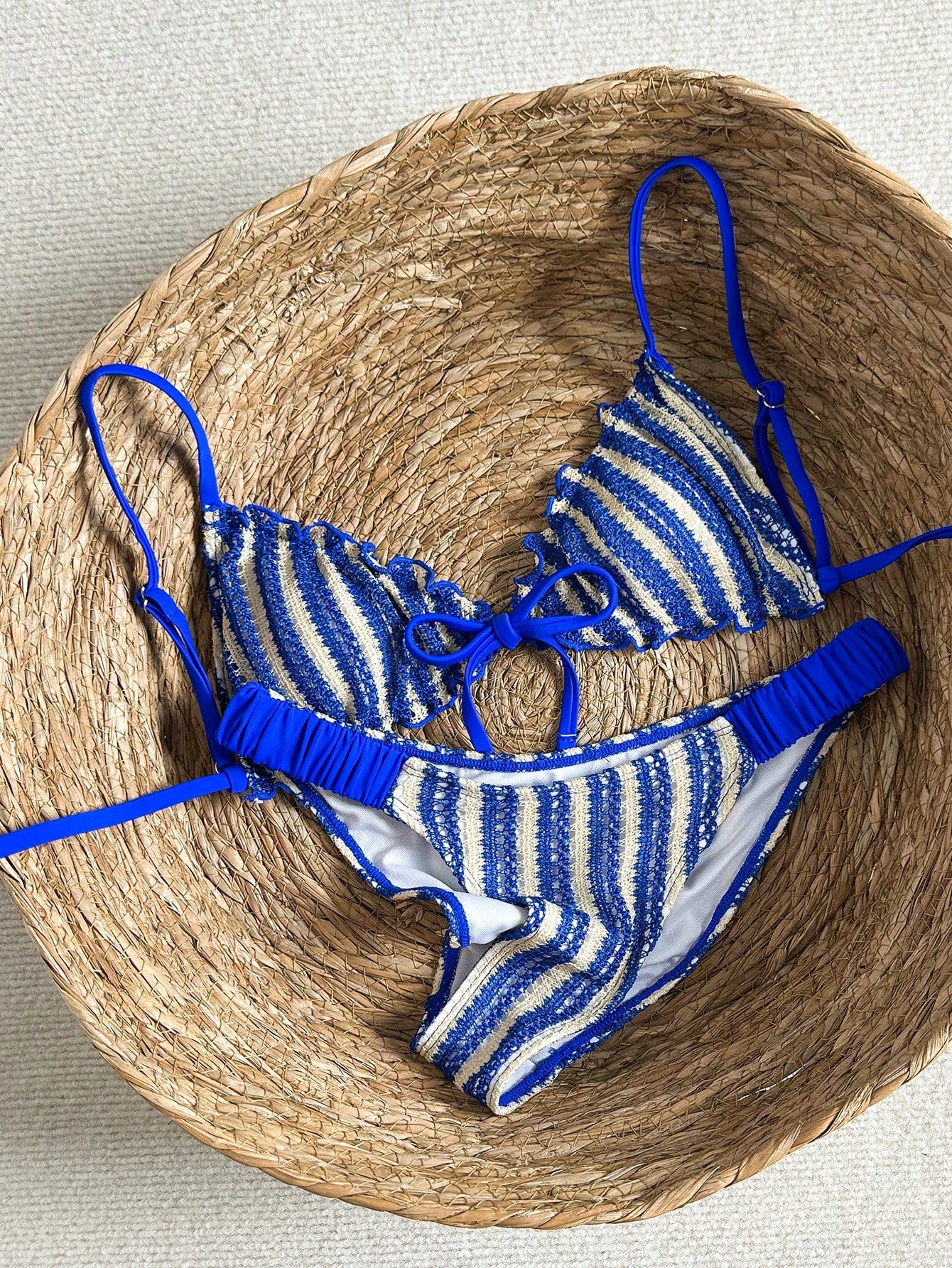Swim Mod Conjunto de Maiô Bikini de 2 Peças com Tecido Texturizado, Babado, Laço na Frente, Cordão na Cintura, Fofo, Doce, Fashion, Animado para Festa