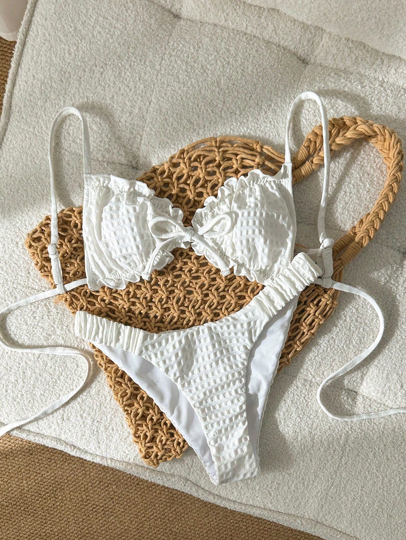 Swim Mod Conjunto de Maiô Bikini de 2 Peças com Tecido Texturizado, Babado, Laço na Frente, Cordão na Cintura, Fofo, Doce, Fashion, Animado para Festa
