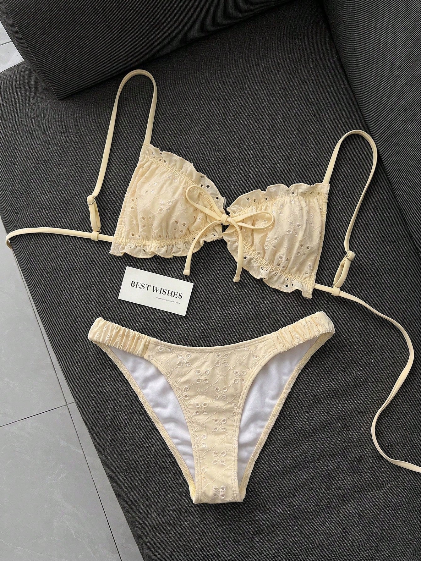 Swim Mod Conjunto de Maiô Bikini de 2 Peças com Tecido Texturizado, Babado, Laço na Frente, Cordão na Cintura, Fofo, Doce, Fashion, Animado para Festa