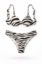 Biquíni Luna – Estampa Floral Vibrante com Modelagem Moderna